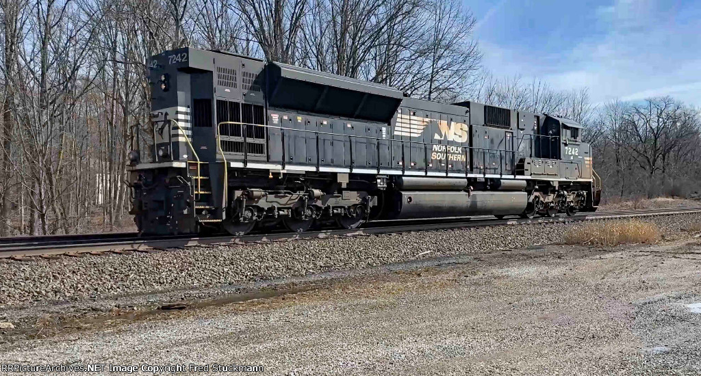 NS 7242 looks impressive on this end.